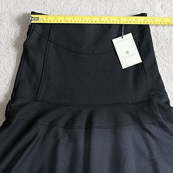 New w/Tags - Altuzarra for Target Ponte Trumpet Skirt, size 2 - Picture 6 of 10